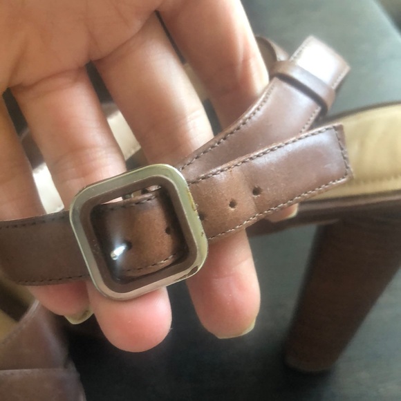 Heels - Picture 6 of 7